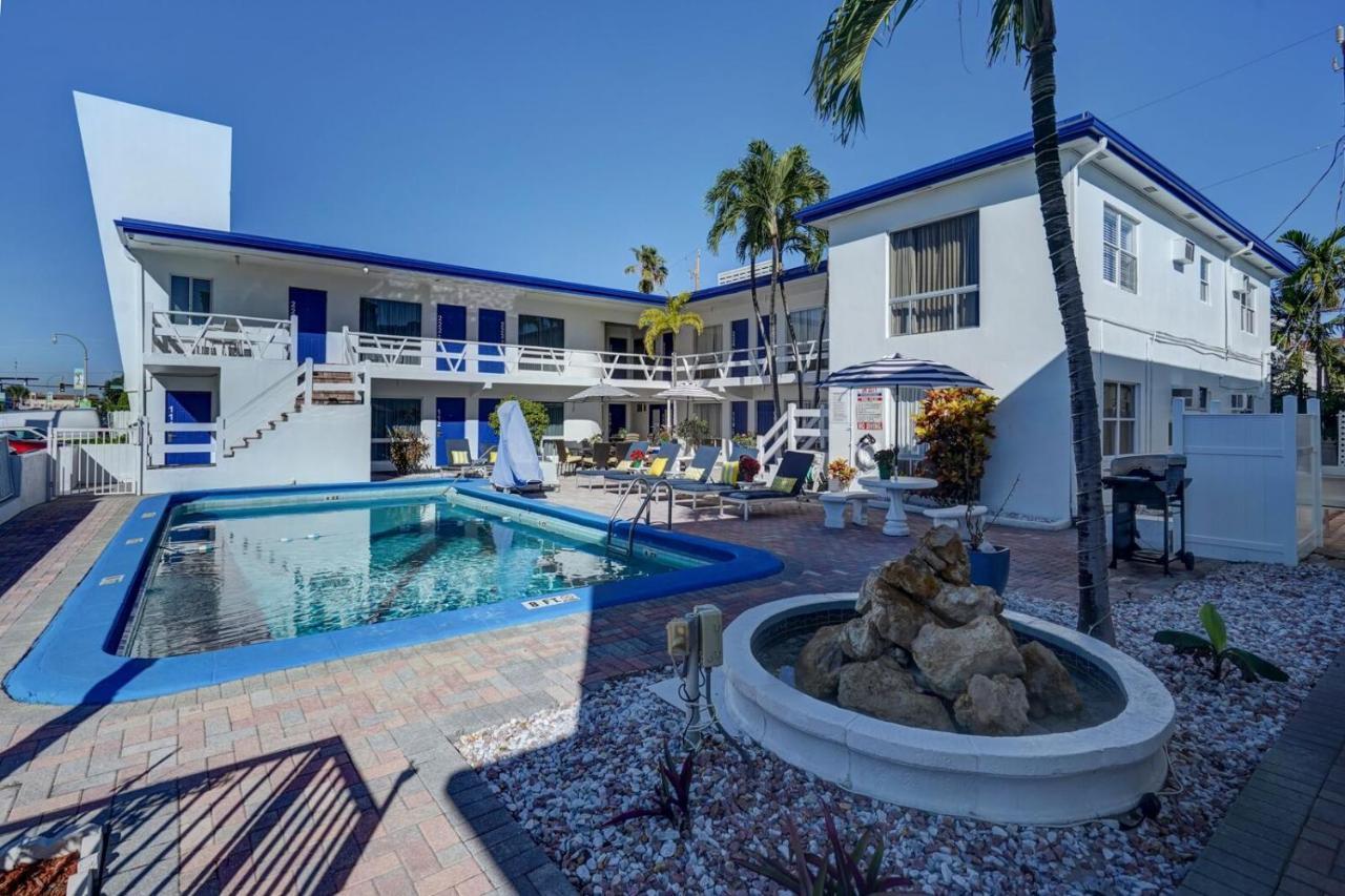 Hotel Blue Strawberry By The Sea Lauderdale-by-the-Sea Zewnętrze zdjęcie